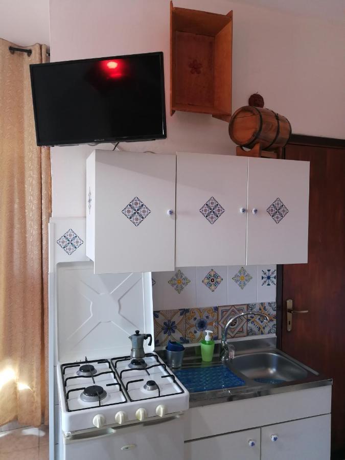 Casa Vacanze Il Girasole 칼타기론 외부 사진