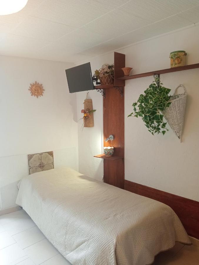 Casa Vacanze Il Girasole 칼타기론 외부 사진